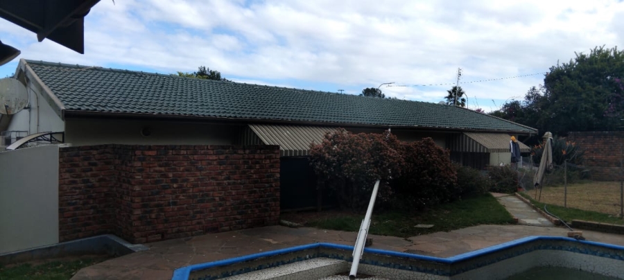 2 Bedroom Property for Sale in King Williams Town Ext 24 Eastern Cape
